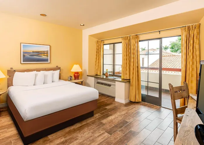 Clocktower Inn Ventura