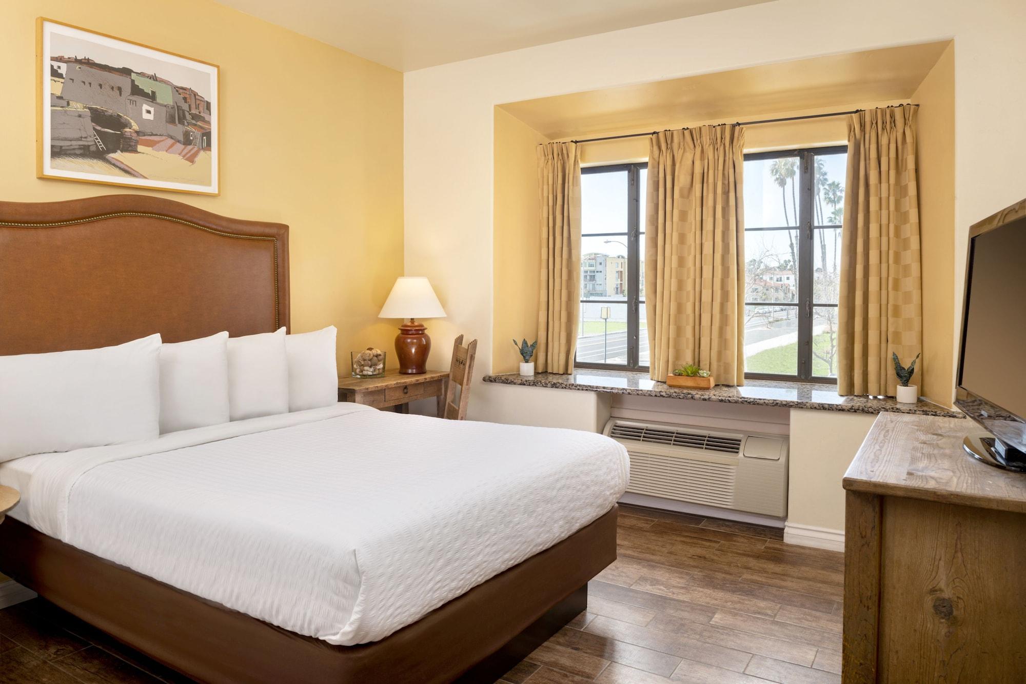 Clocktower Hotel