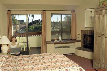 Clocktower 3* Ventura